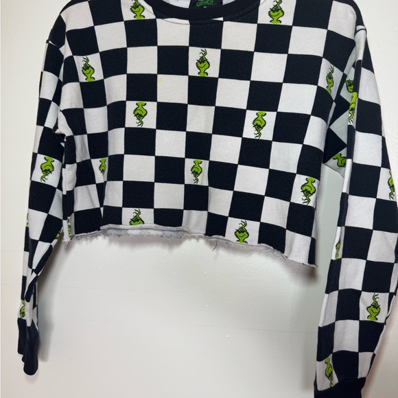 PreLoved Forever 21 The Grinch Checkered Cropped Sweatshirt Juniors Size Small - Picture 1 of 5